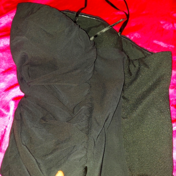 BEBE Scalloped V-neck Corset - Picture 4 of 4